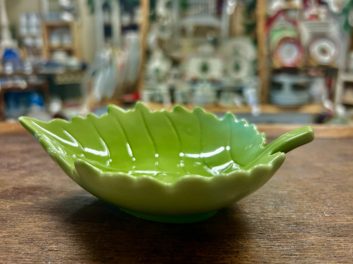 Martha Stewart Green Leaf Bowl, 5 3/4"