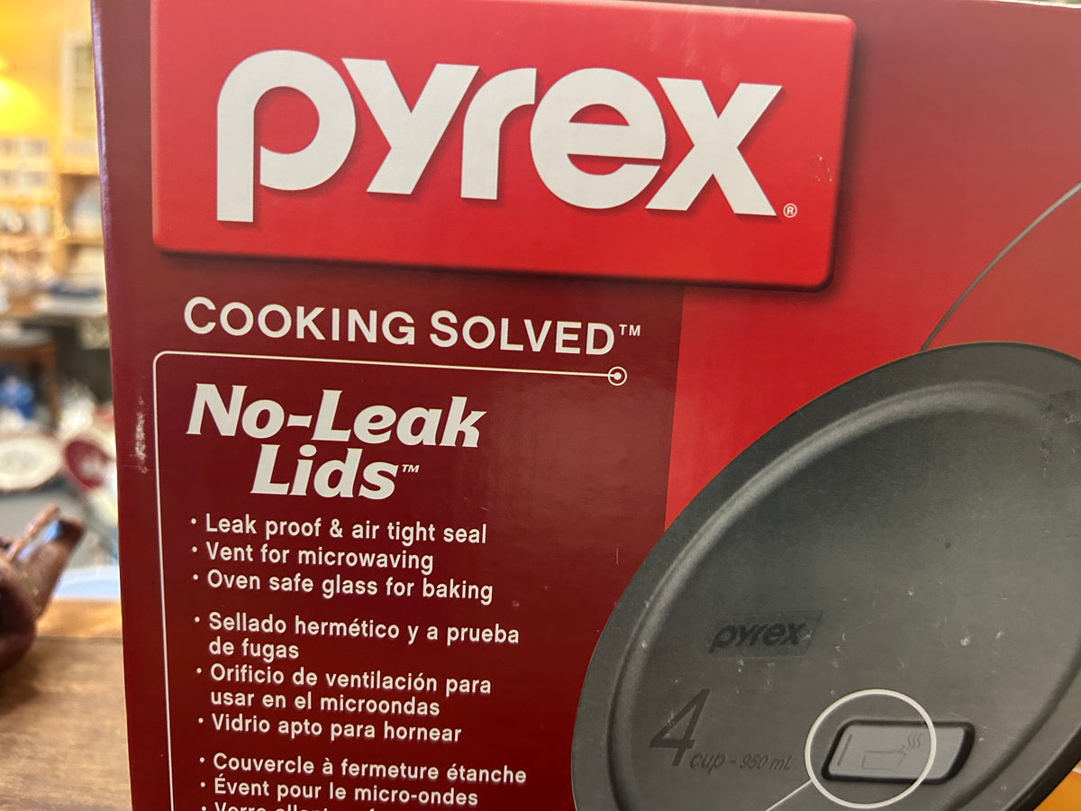 Clear Pyrex NEW 10 piece No Leak Containers, 6 cups