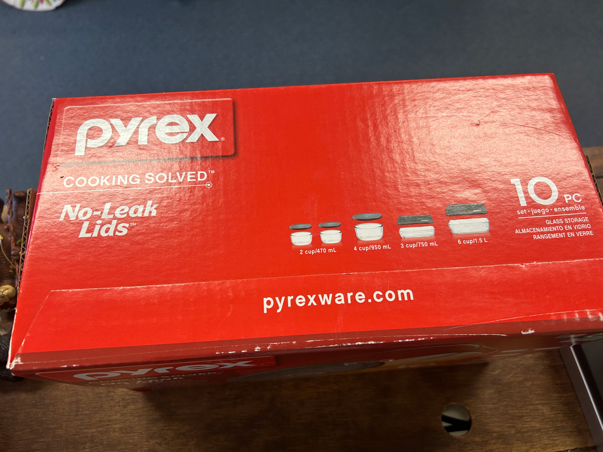 Clear Pyrex NEW 10 piece No Leak Containers, 6 cups