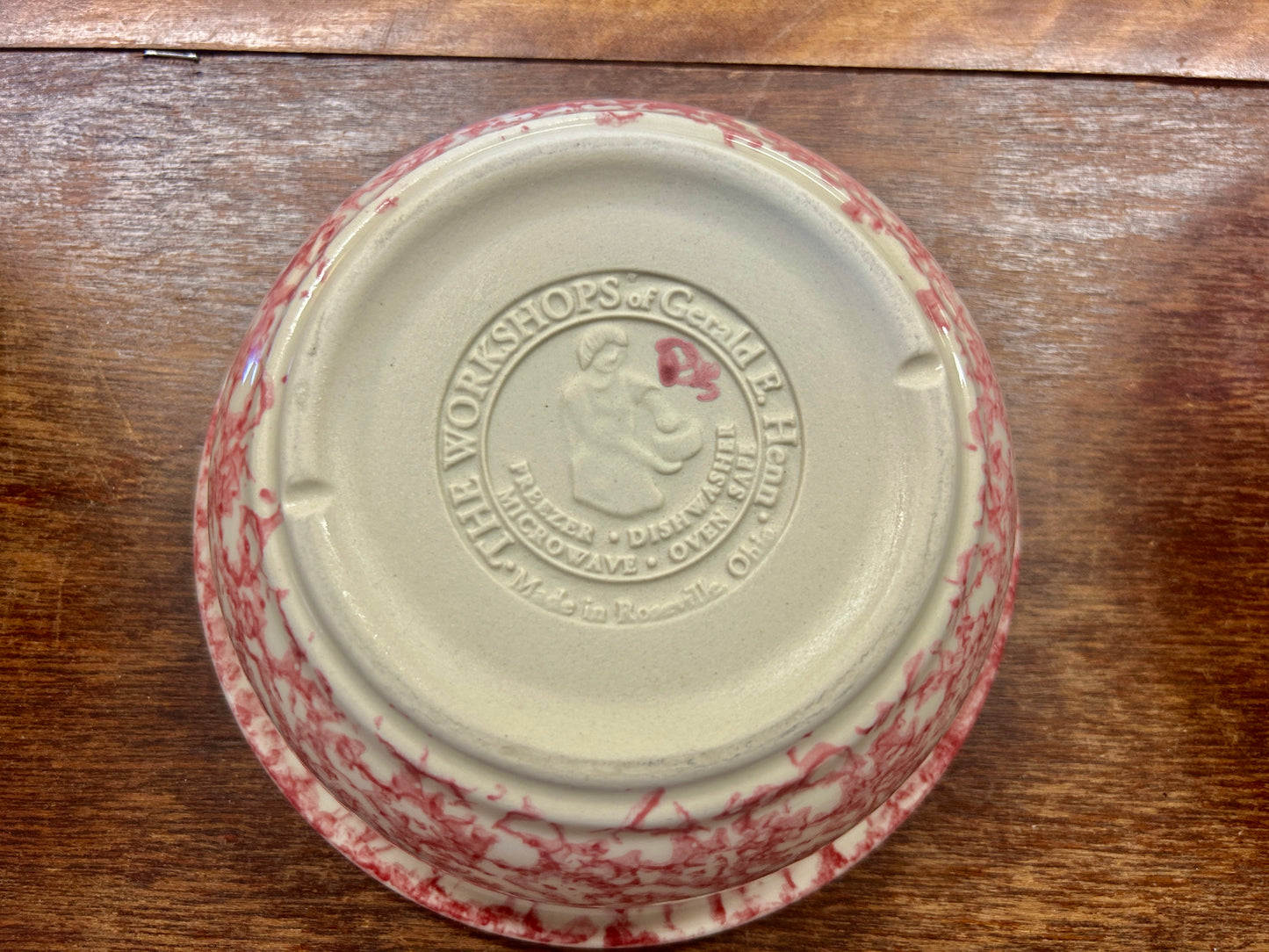 Pink Workshops of Gerald E Henn Pink Sponge Bowl USA, 6 1/2"