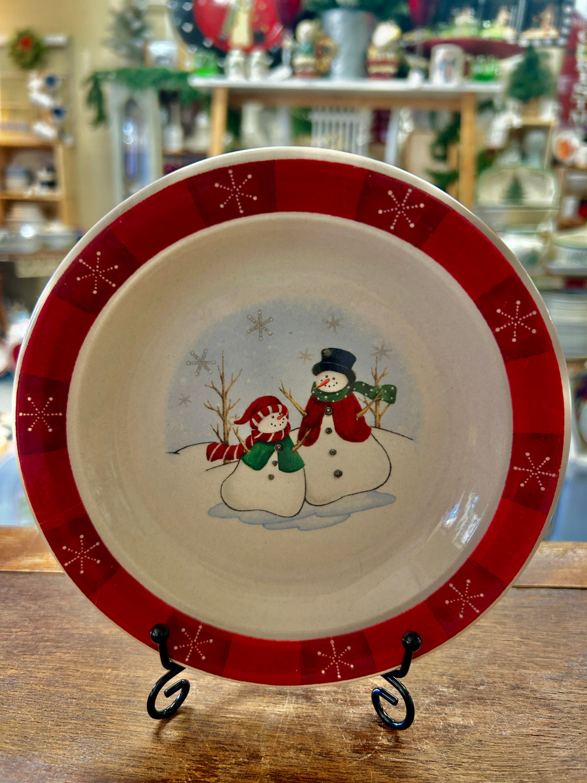 Red Green White Royal Seasons Snowman Plate, 6 1/2"