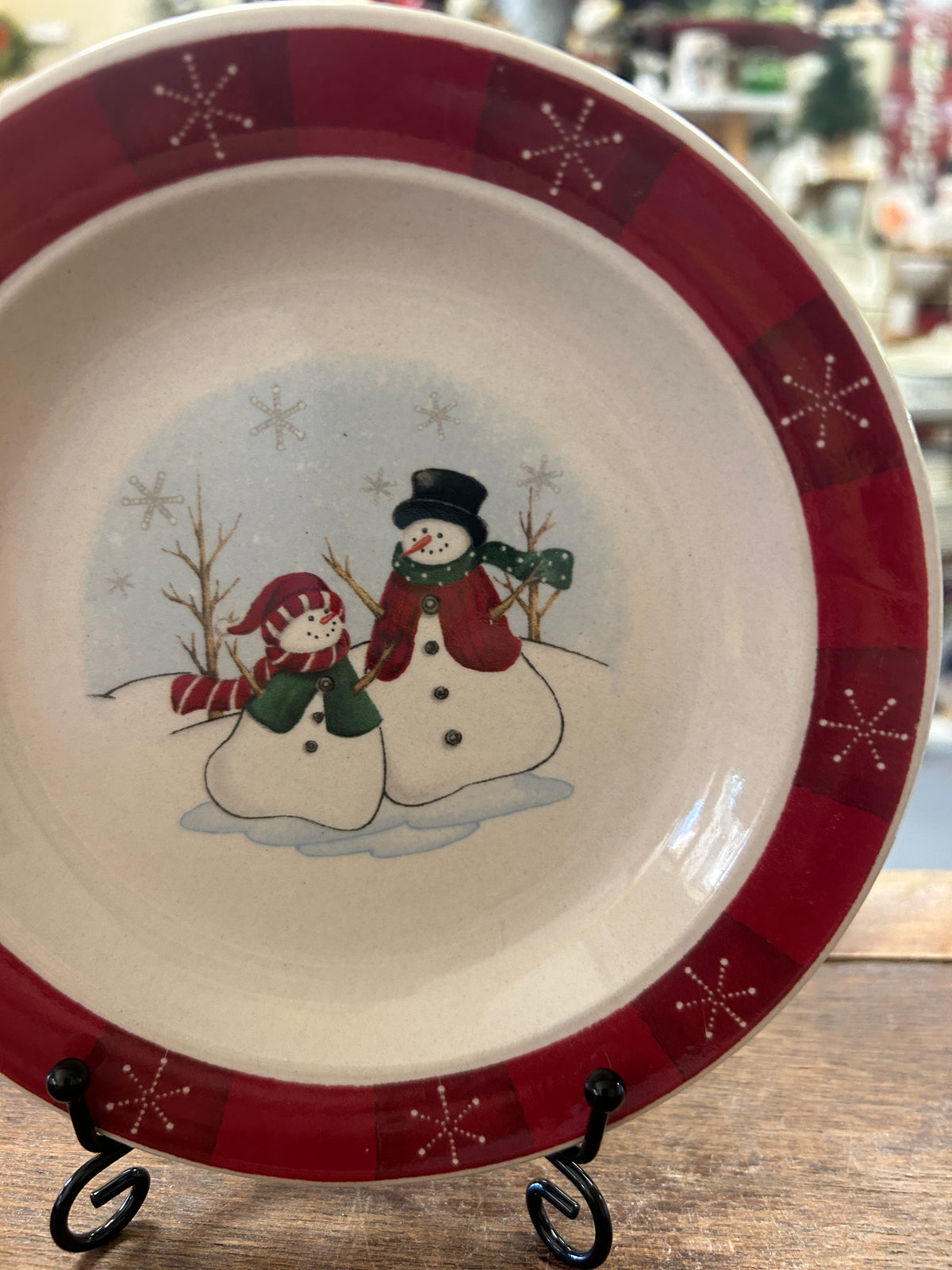 Red Green White Royal Seasons Snowman Plate, 6 1/2"
