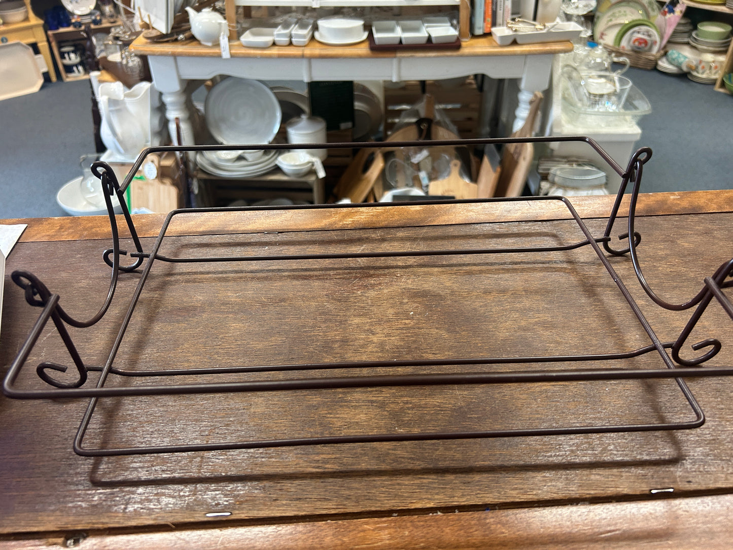 Red Temptations Floral Lace Baker, Lid, Rack, 13" x 9"