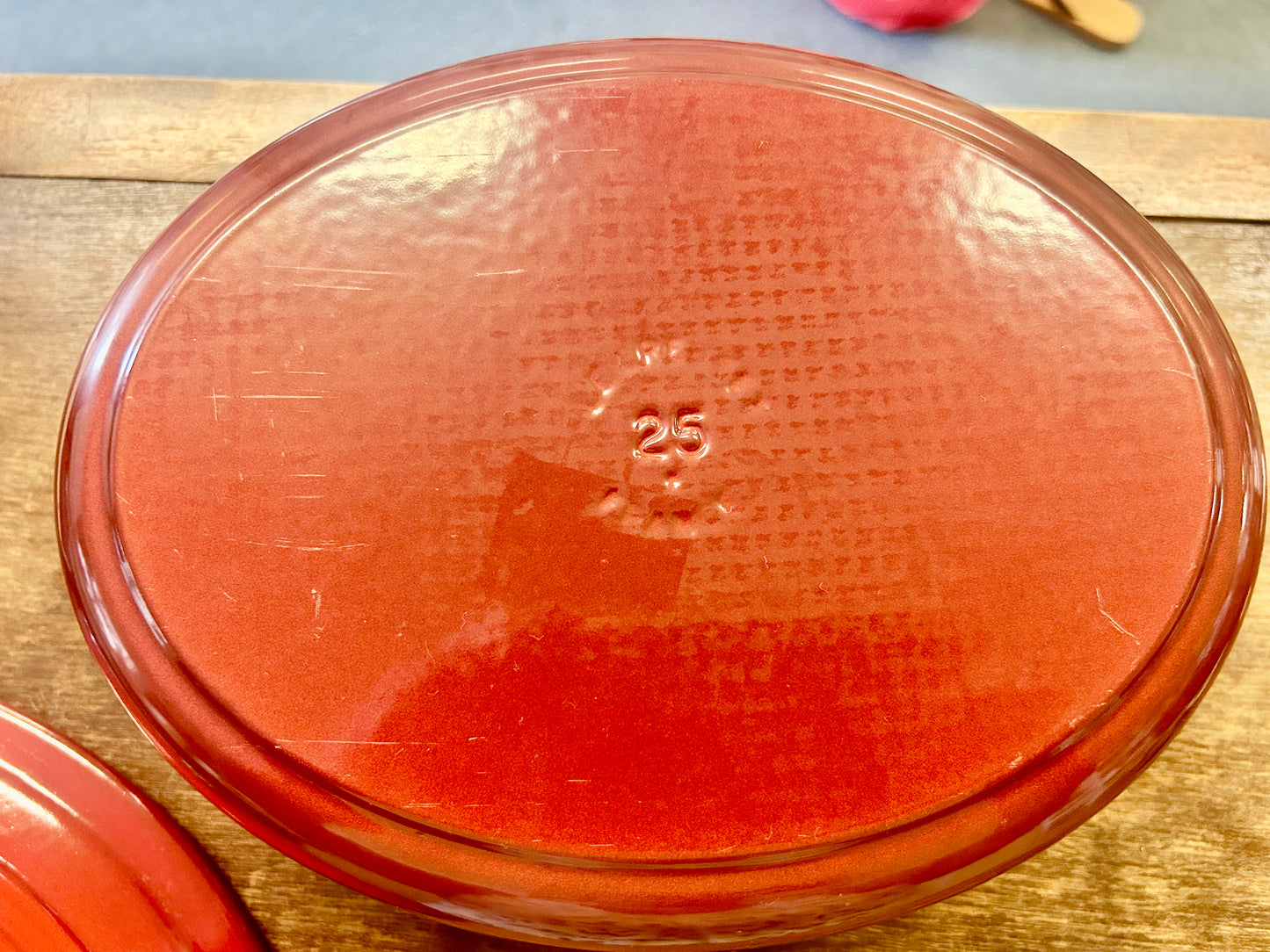 Red Le Creuset Oval Cocotte 3.5 QT, 3.5 QT