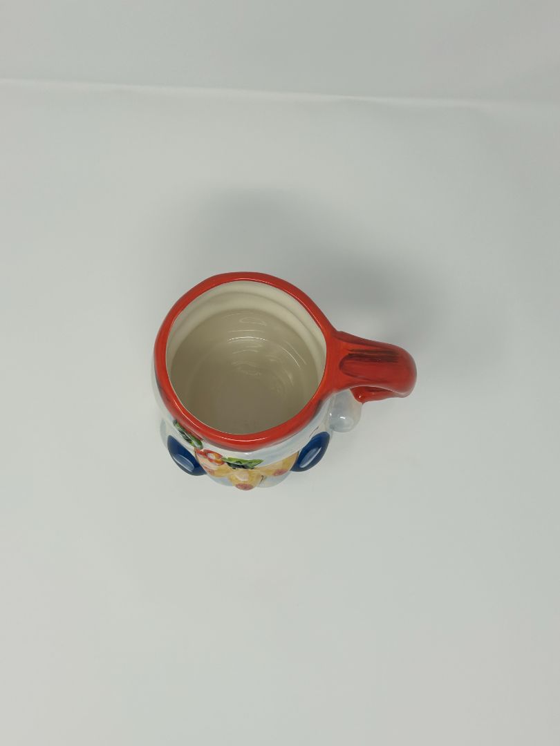 Red Green White Tabletops Lifestyles Santa & Friends Santa Claus Mug, 28 ounces
