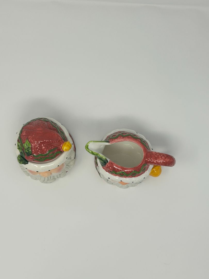 Red Green White Santa Creamer & Sugar NEW, 4"