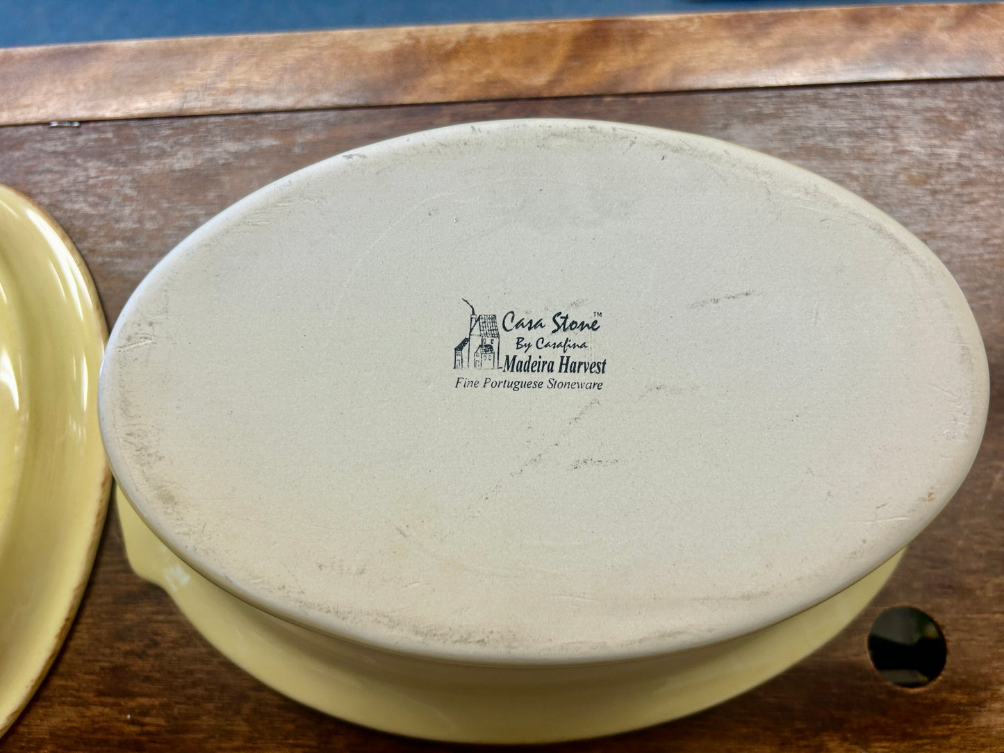 Yellow Casafina Madeira Harvest Covered Baker Portugal, 12"