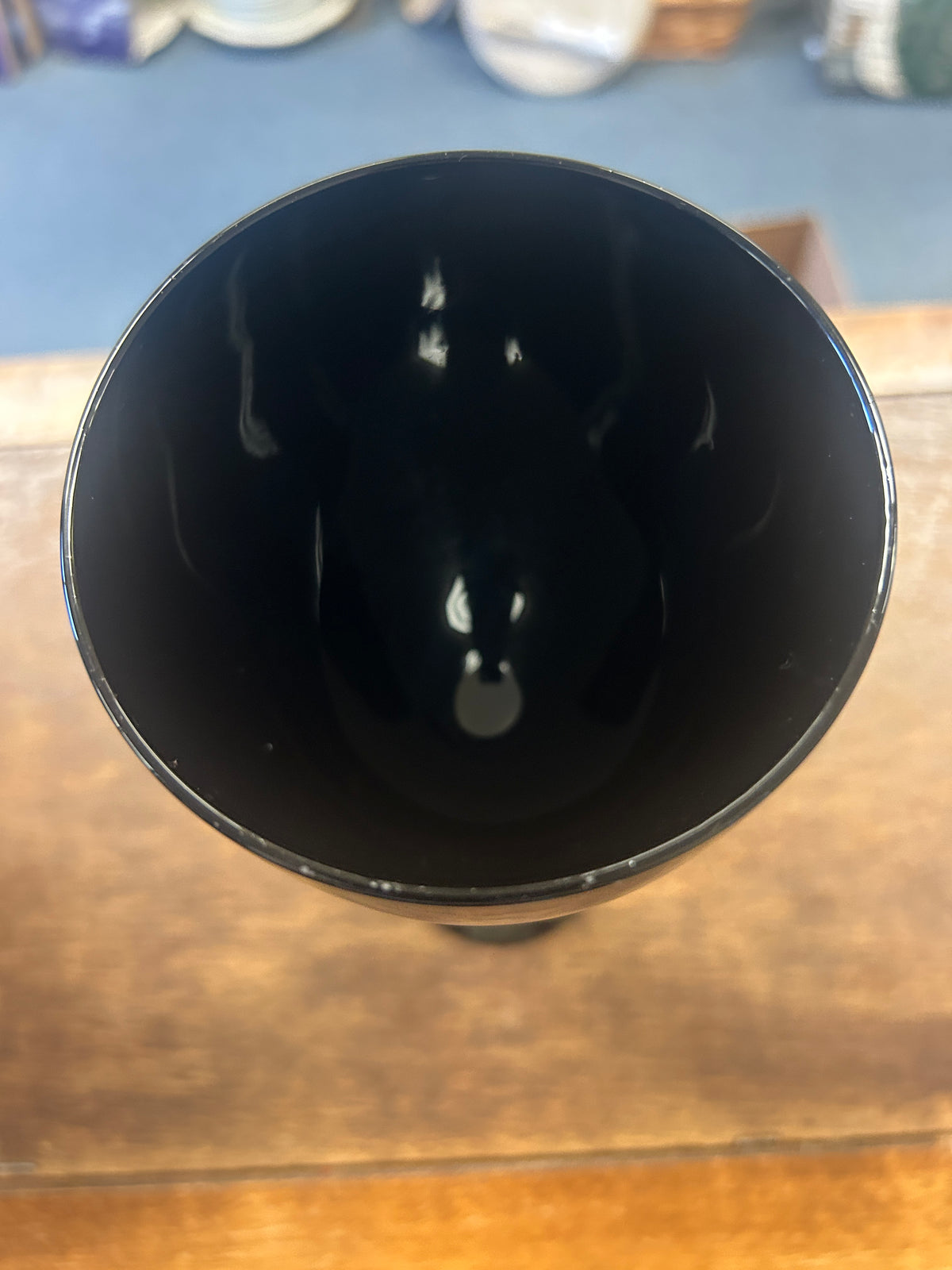 Black Wine Glass, 9 1/2"