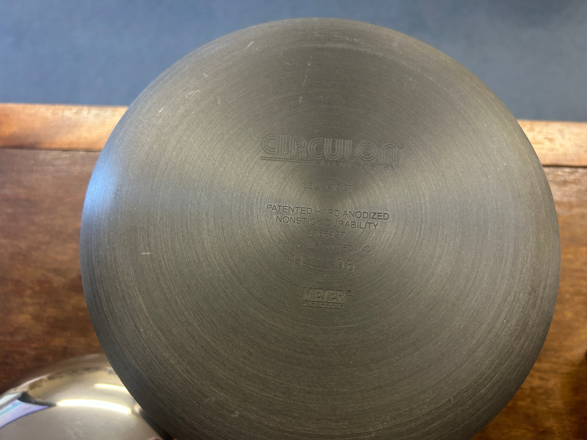 Gray Circulon NEW 3 1/2 QT Pot w/ Lid, 3 1/2 QT