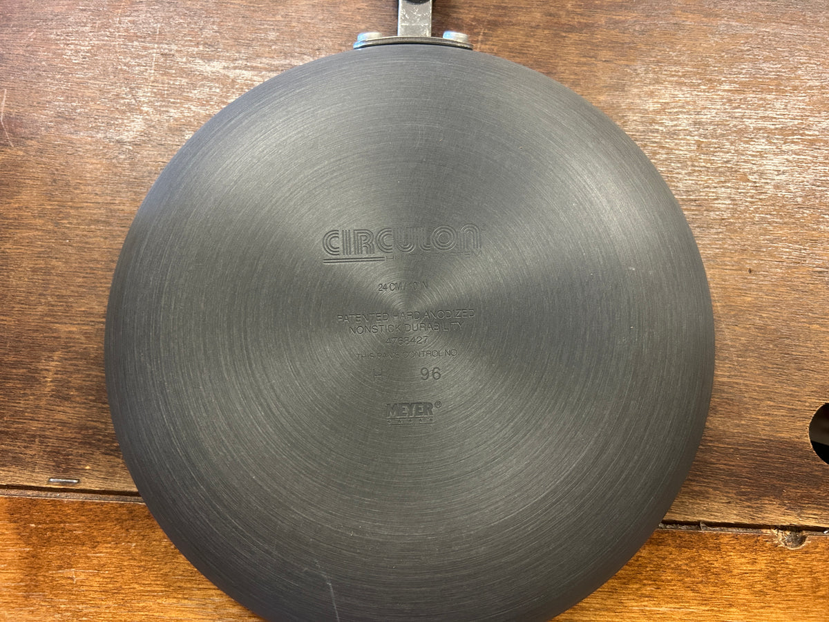 Gray Circulon NEW 10" Frying Pan, 10"