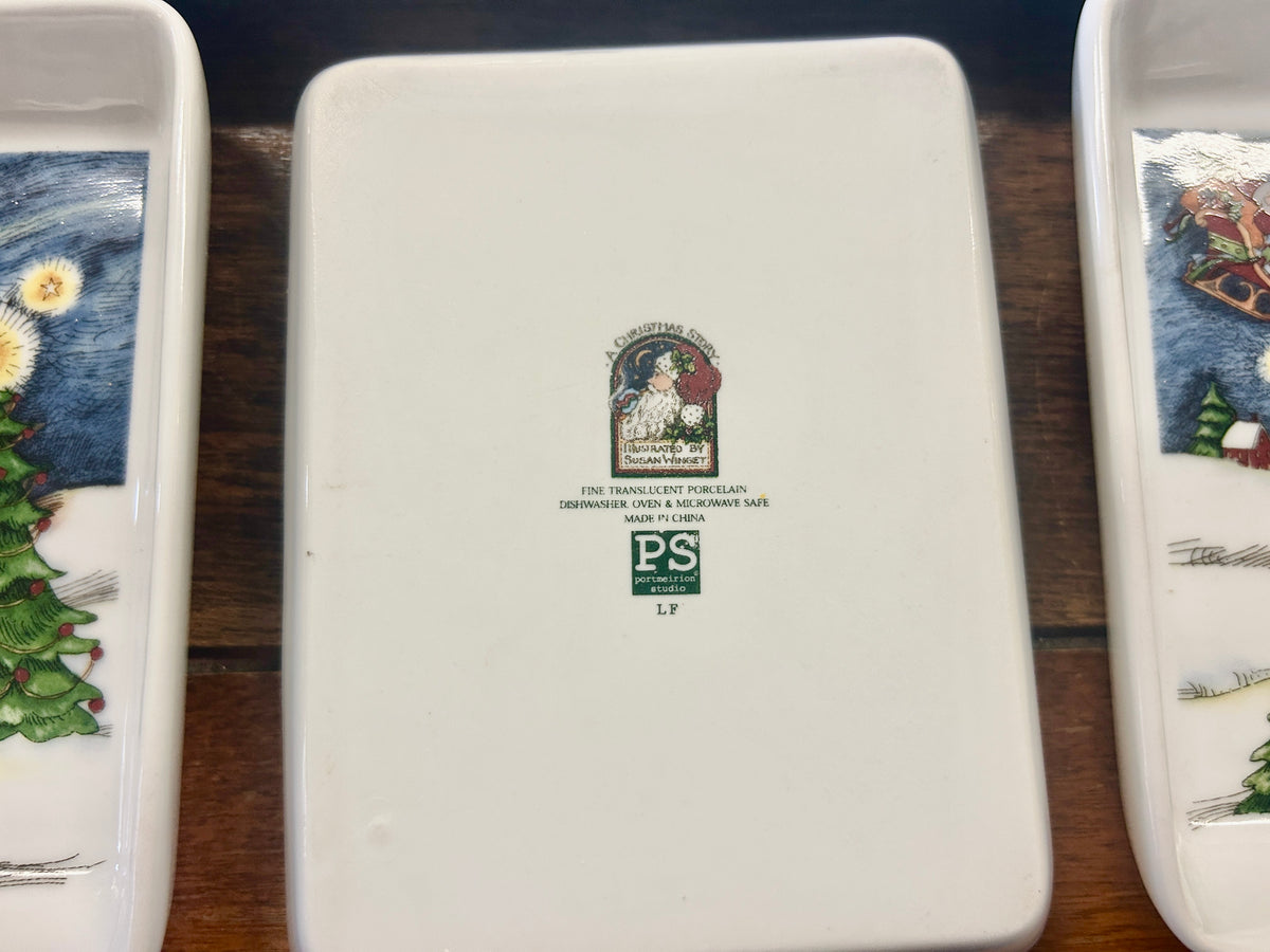 Red Green White Portmeirion Christmas Story 4 Pcs Platter, 16 1/2"