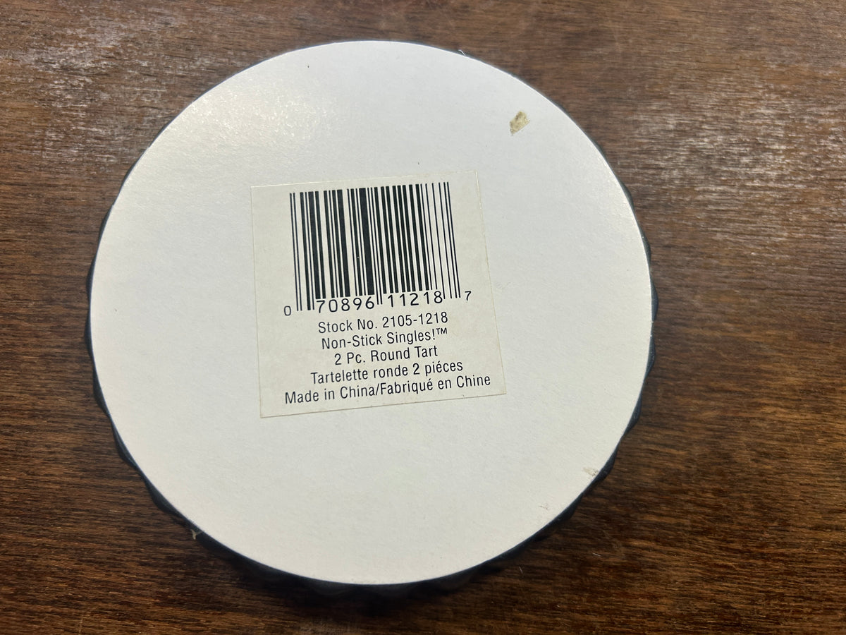 Gray Wilton NEW Mini 2 Piece Tart, 4 1/2"
