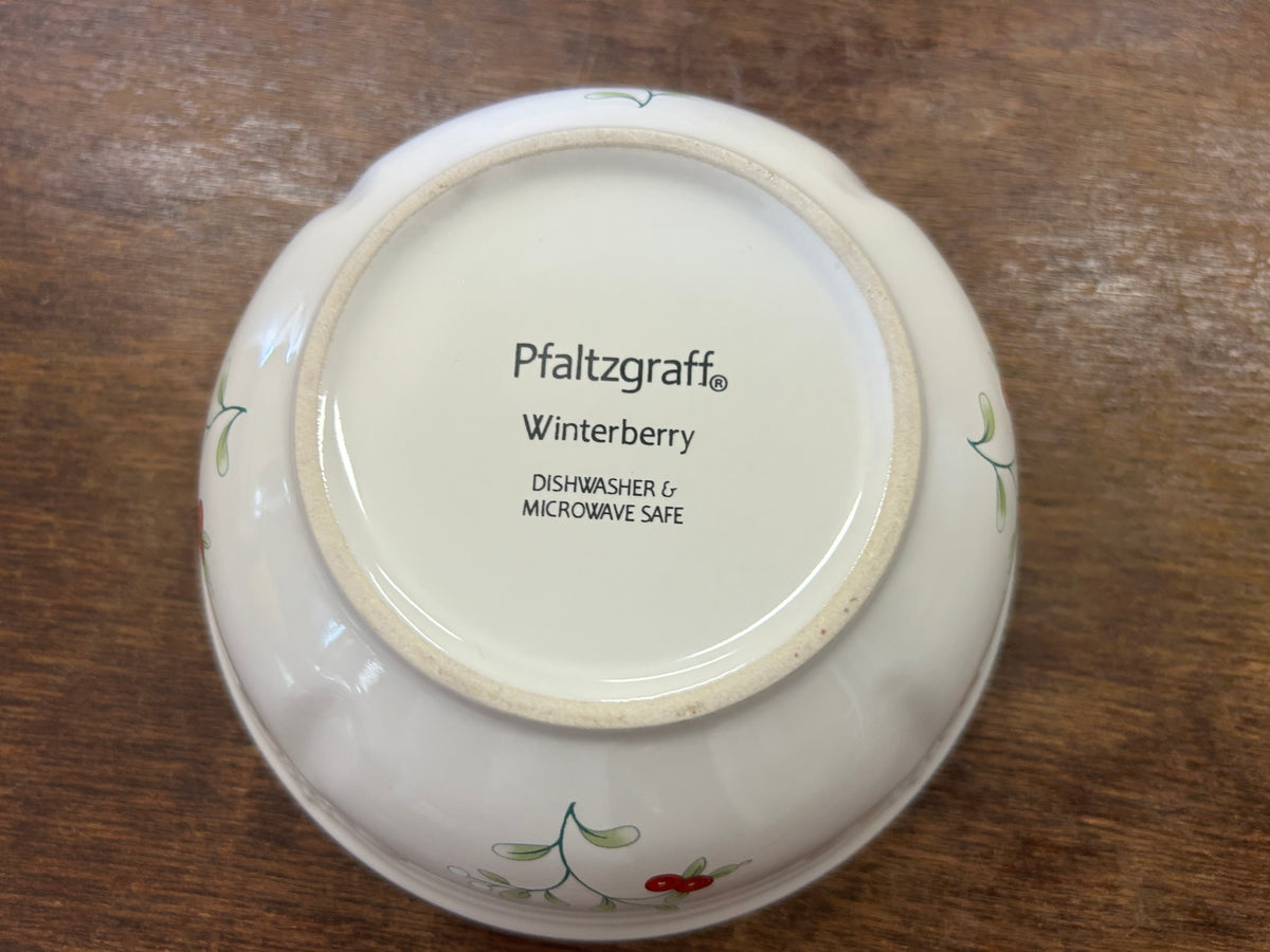 Red Green White Pfaltzgraff Winterberry Bowl, 5 3/4"