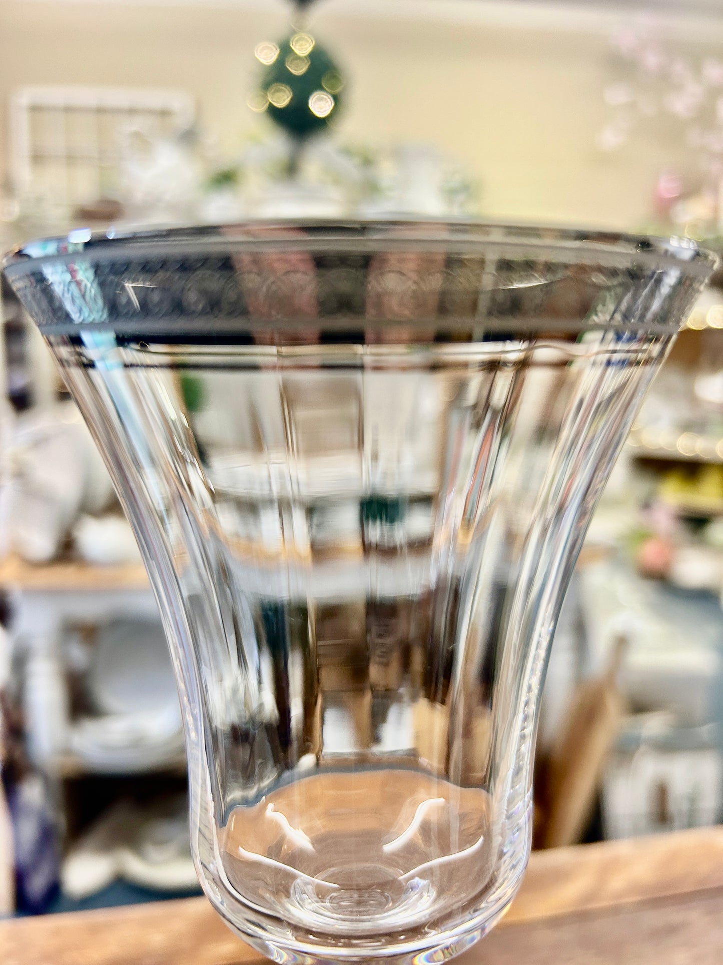 Clear Mikasa Jamestown Platinum Glass, 9 1/4"
