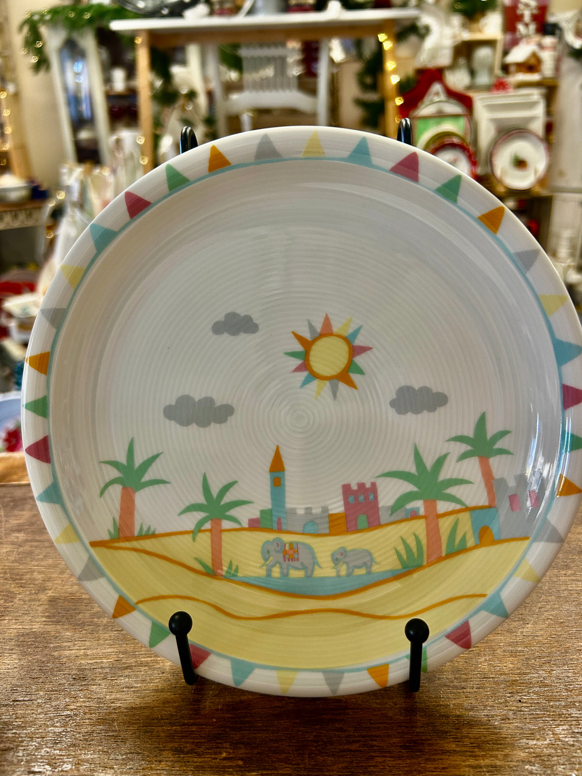 Multicolor Thomas Germany Elefantenreise Plate, Cup, Saucer 3, 8"