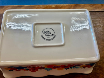 Multicolor Pioneer Woman Floral Scalloped Baker, 11"