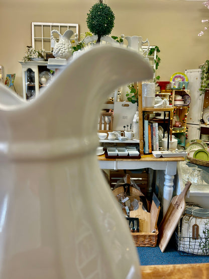 White Pfaltzgraff Vintage Heritage Pitcher, 10"