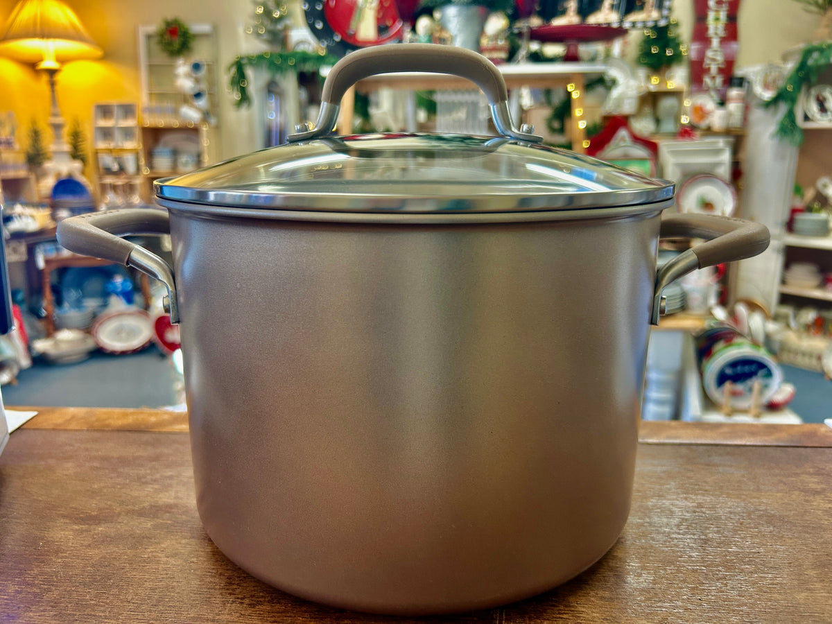 Circulon NEW Champagne 8 QT Stock, 8 QT