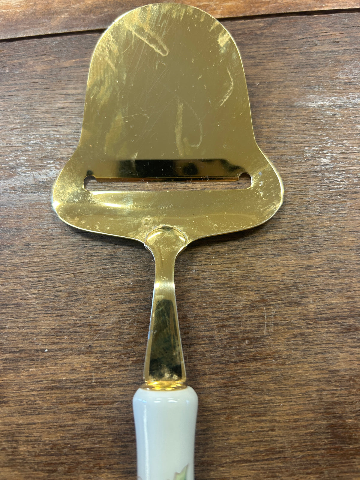 Red Green White  Holly Berries Cheese Slicer, 9 1/2"