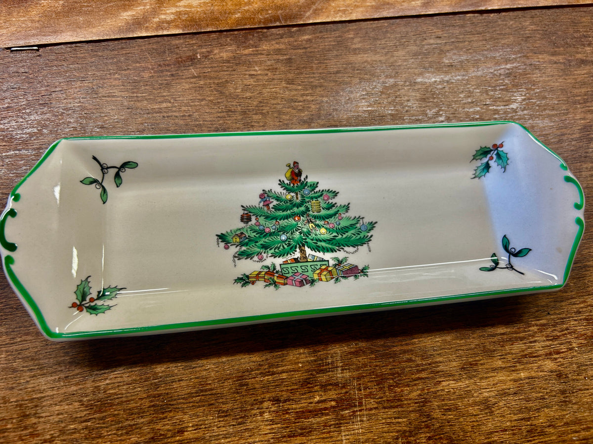 Christmas tree platter in white porcelain with green trim and festive tree illustration