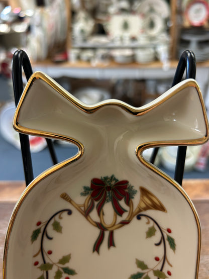 Bell bowl interior in cream with gold trim and holly ribbon design in red and green