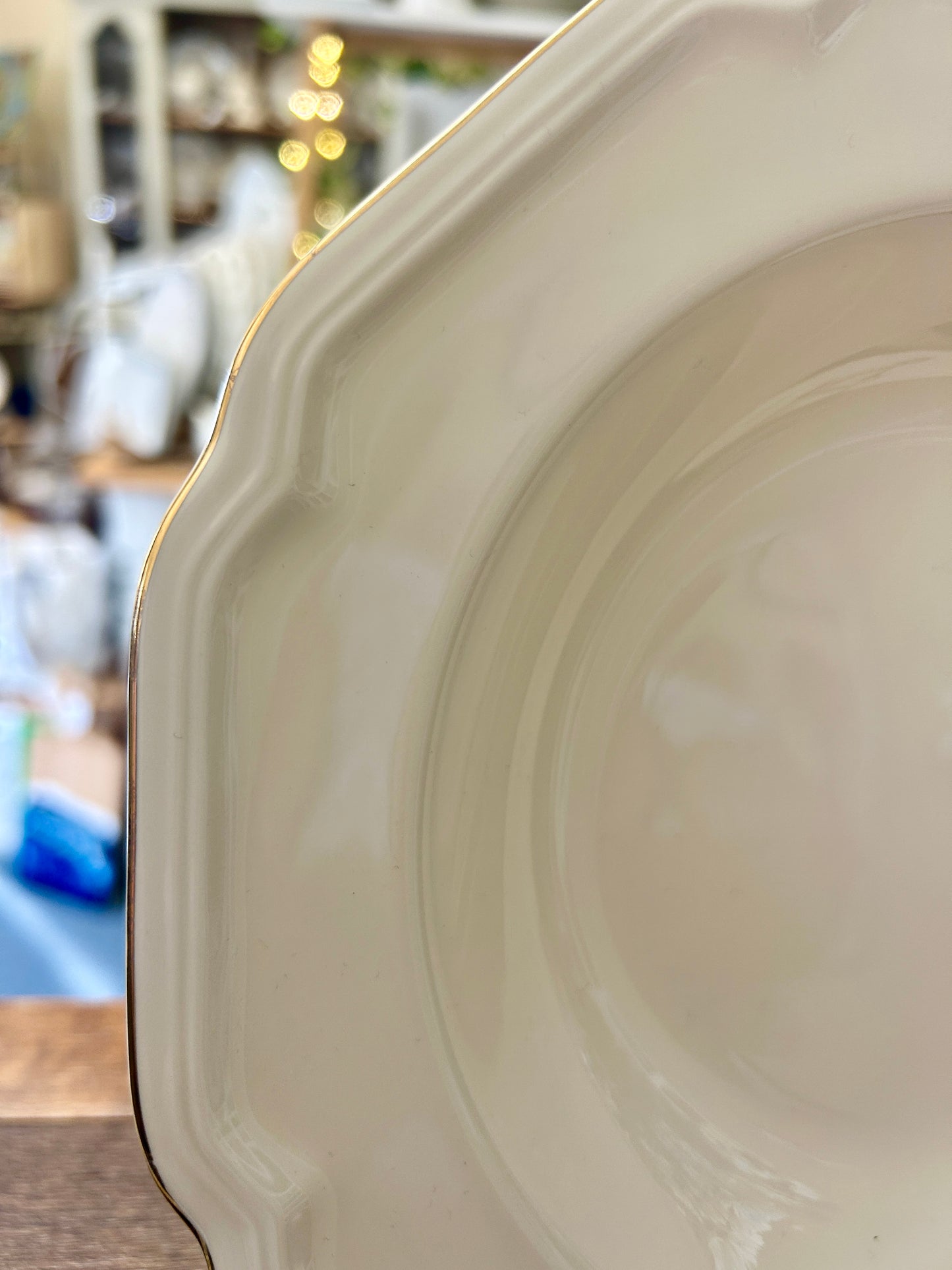 White Mikasa Antique Gold Bowl, 9 1/4"