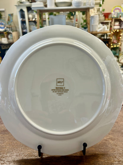 White Mikasa Antique Gold Dinner Plate, 10 3/4"