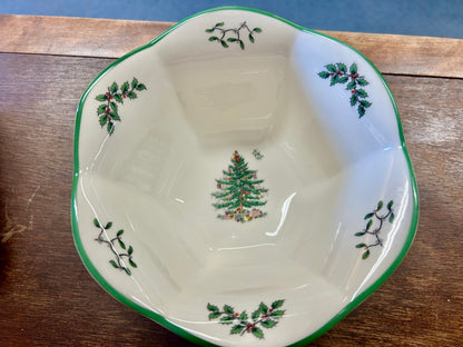 Red Green White Spode Christmas Hexagonal Bowl, 7"