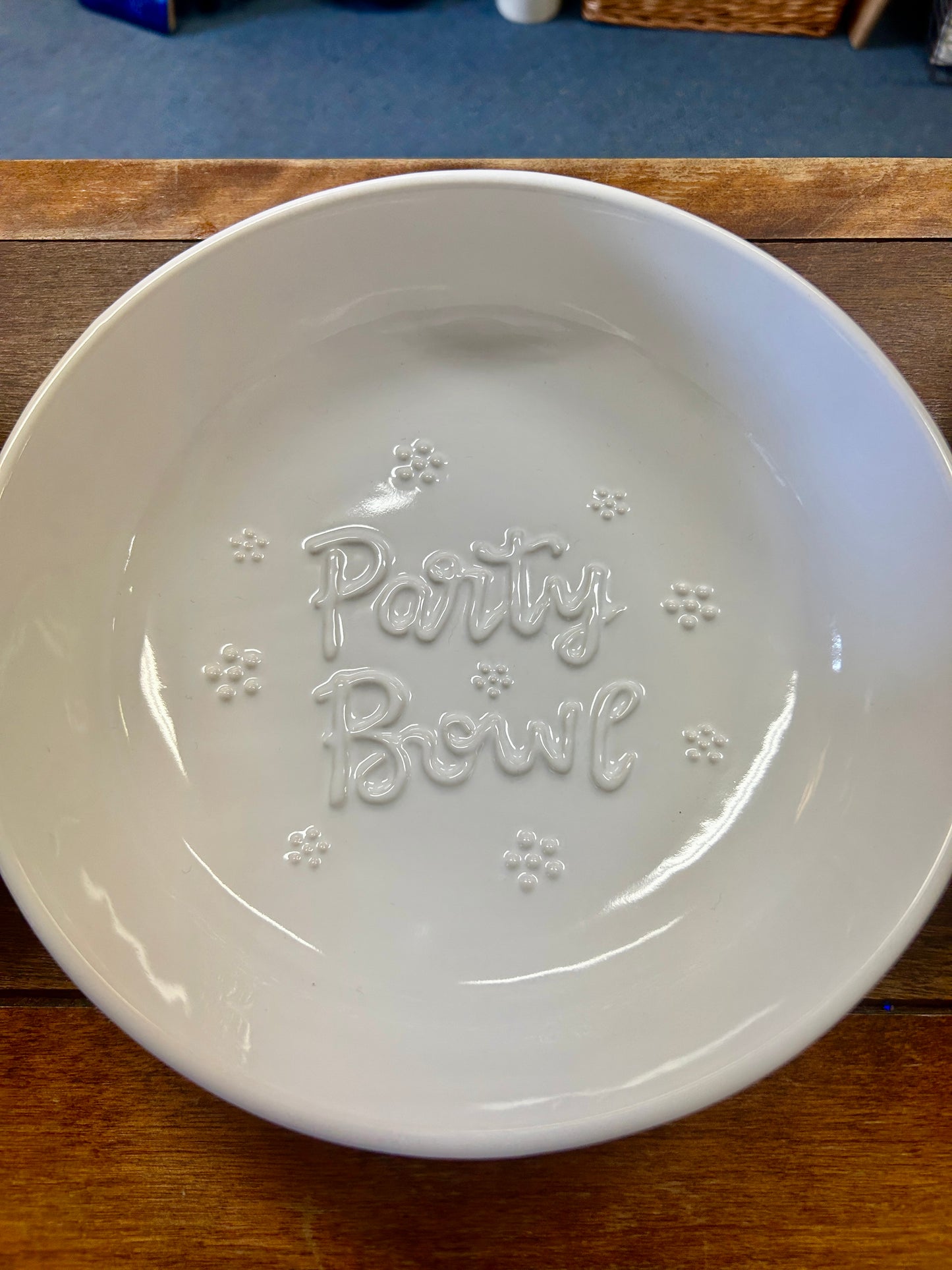 Temptations White Party Bowl, 2 QT