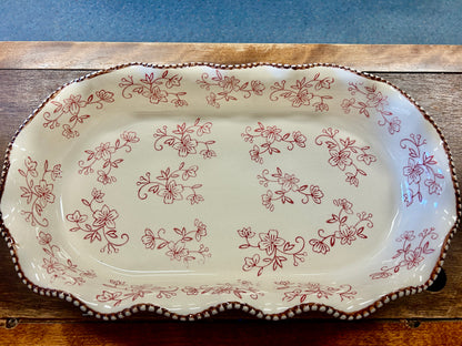 Red Temptations Floral Lace 2 QT Baker, 2 QT