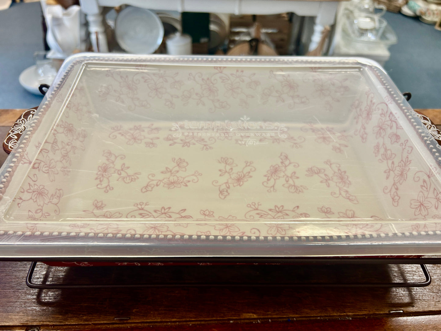 Red Temptations Floral Lace Baker, Lid, Rack, 13" x 9"