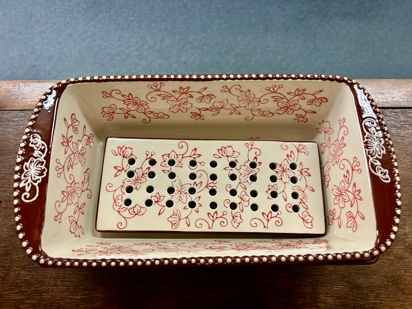 Red Temptations Loaf Pan, Drip Tray, Rack, 1.75 QT