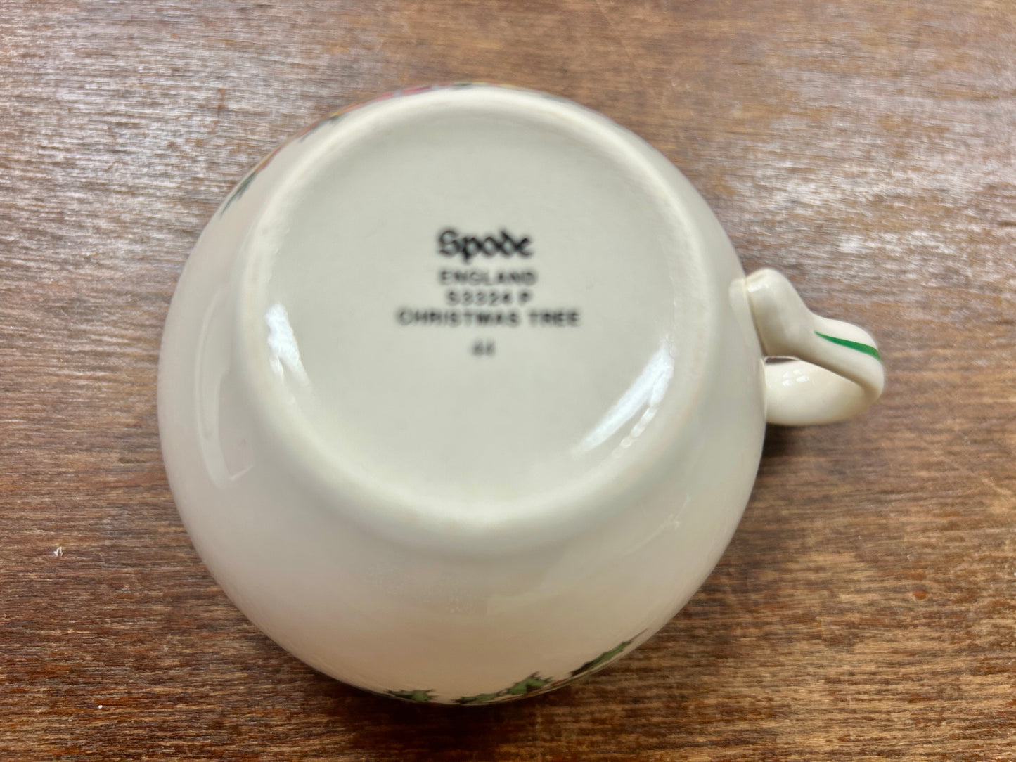 Red Green White Spode Christmas Tree Mug England, 2 1/2"
