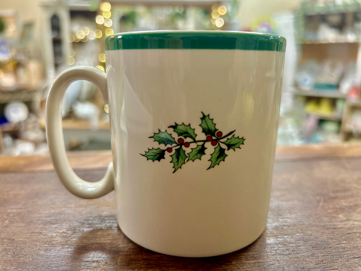 Red Green White Spode Christmas Tree Mug England, 3 1/2"