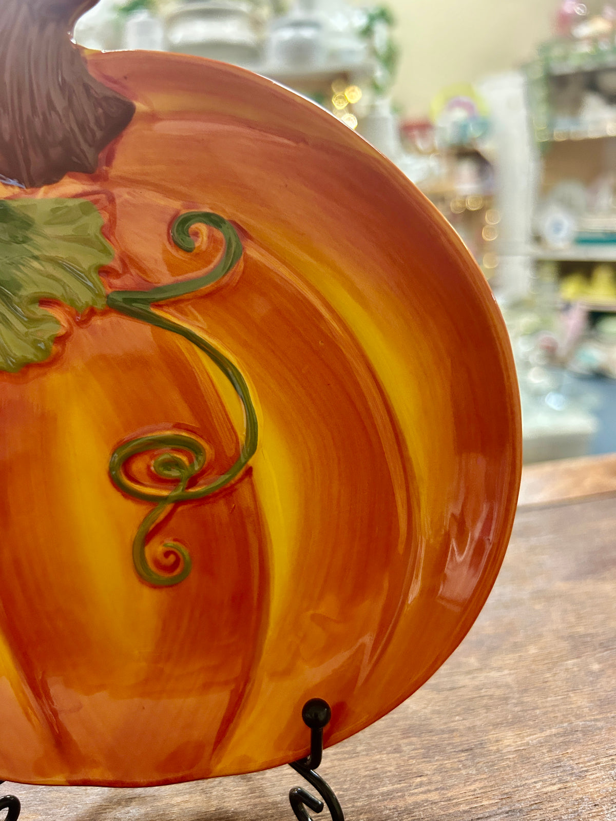 Orange Temptations Pumpkin Plate, 7"