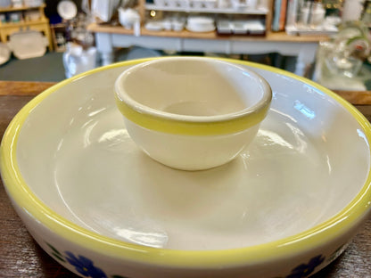 Blue & Yellow Crock Shop Blue Flower Chip & Dip, 10"