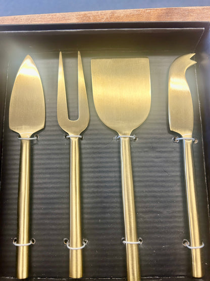 Gold Ten Thousand Villages NEW Cheese Knives Set, 7"