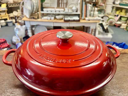 Red Le Creuset 3.5 QT Signature Braiser France, 3.5 QT