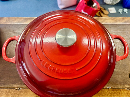Red Le Creuset Red 5.5 QT Signature Stew, 5.5 QT