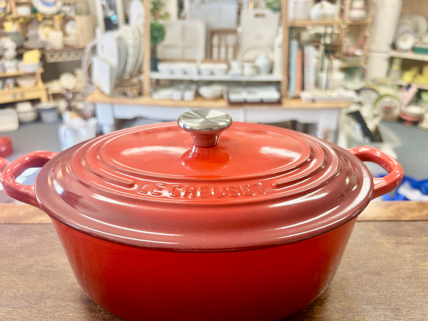 Red Le Creuset Oval Cocotte 2.75 QT, 2.75 QT