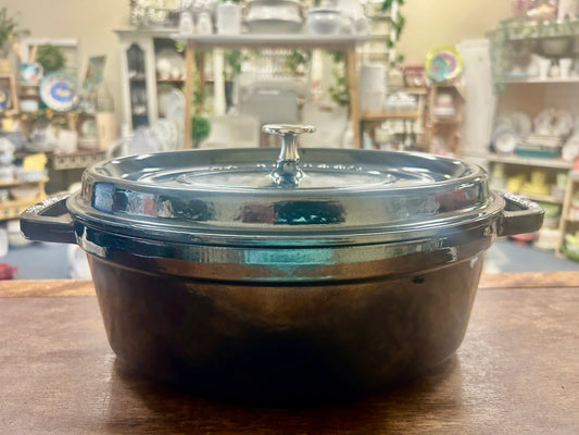 Gray Staub RARE NEW Oval FUMEE 4.25 QT, 4.5 QT