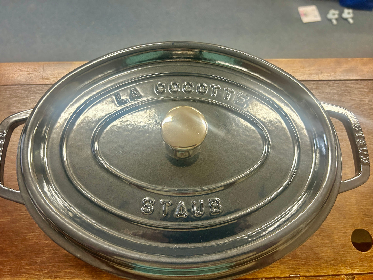 Gray Staub RARE NEW Oval FUMEE 4.25 QT, 4.5 QT
