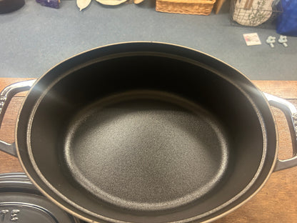 Gray Staub RARE NEW Oval FUMEE 4.25 QT, 4.5 QT