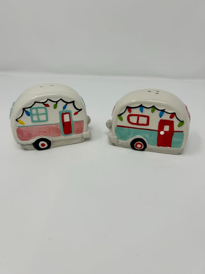 Multicolor  Christmas Campers Salt & Pepper NEW, 3 1/2"
