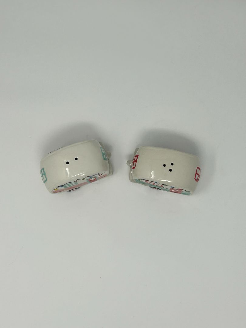 Multicolor  Christmas Campers Salt & Pepper NEW, 3 1/2"