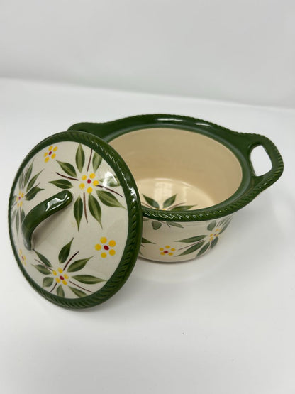 Temptations Green Old World 16 oz. Baker w/ Lid