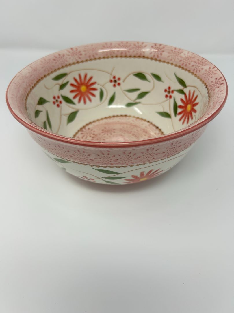 Temptations Pink Old World Bowl, 1.5 Qt