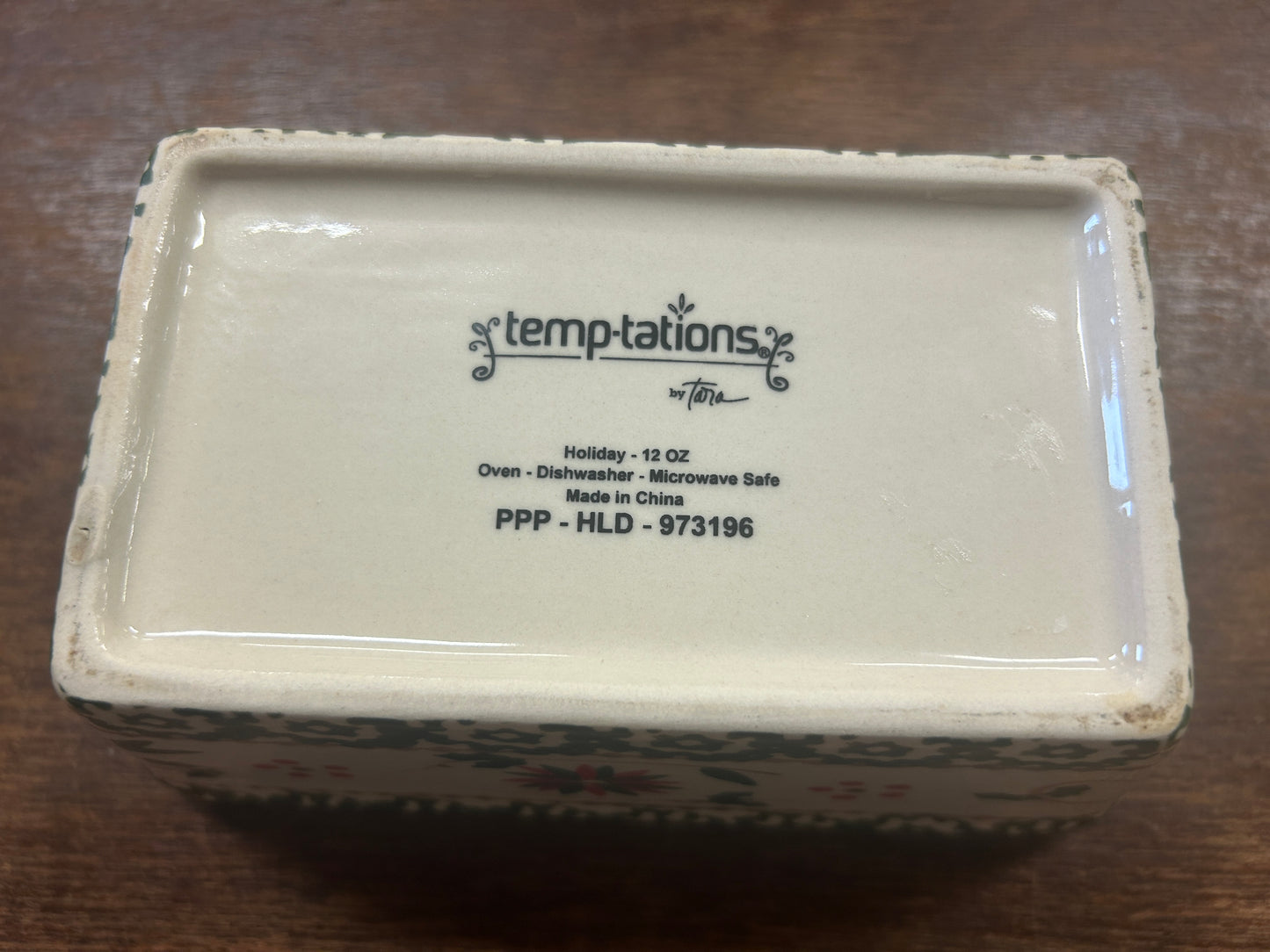 Red Green White Temptations Holiday Loaf Pan, 12 ounces
