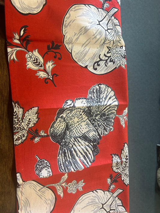 Mahogany Red Acorn Napkins 4