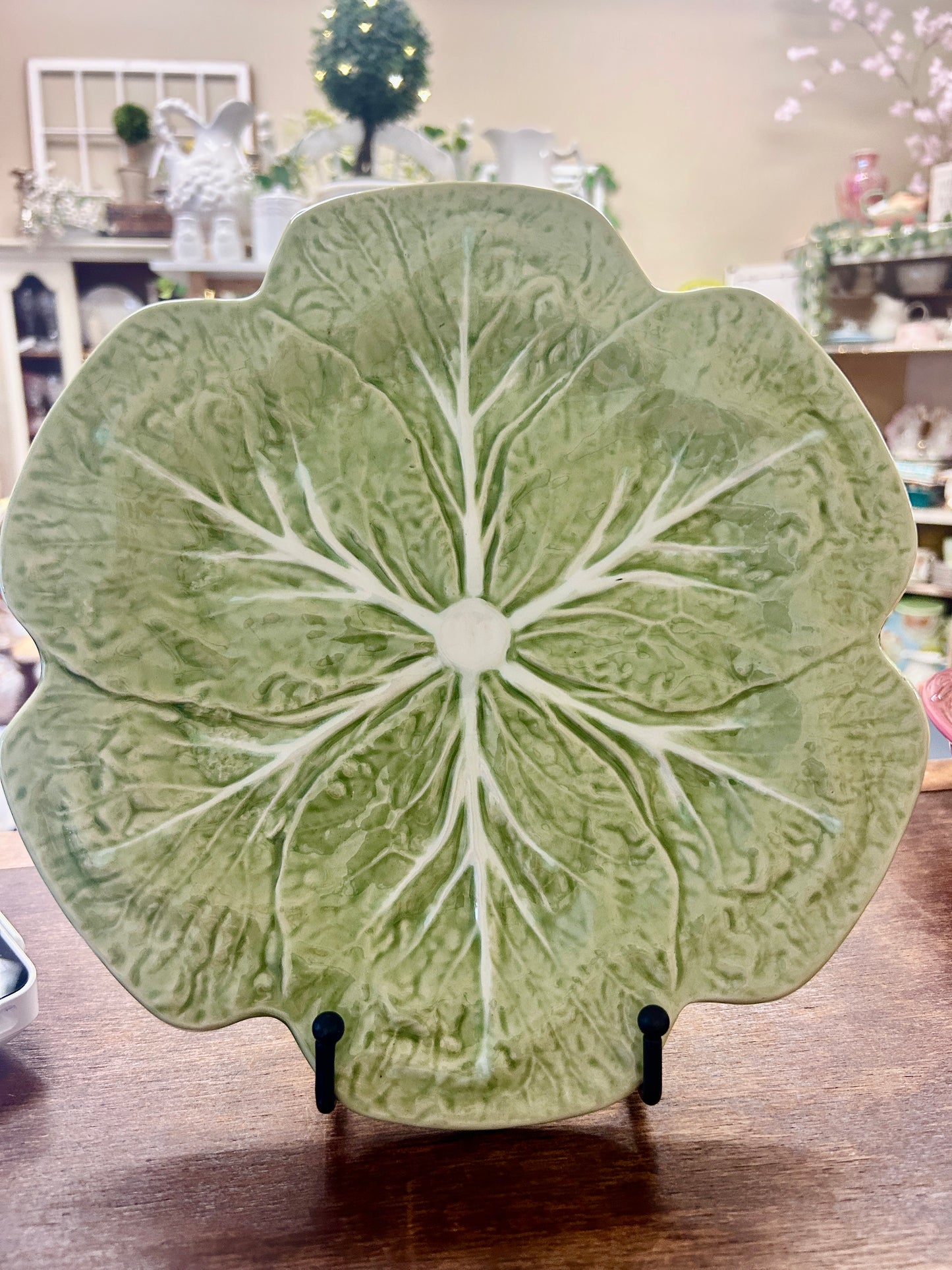 Green Bordallo Pinheiro Cabbage Plate Portugal, 10 3/4"